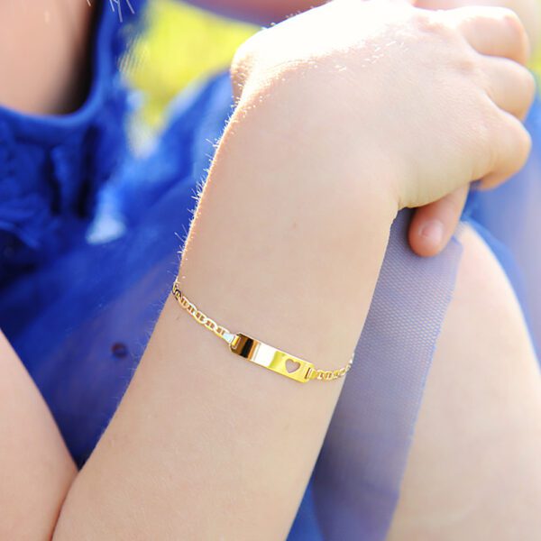 childrens gold id bracelet closeup