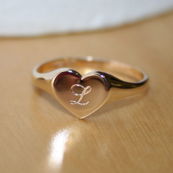 heart signet ring