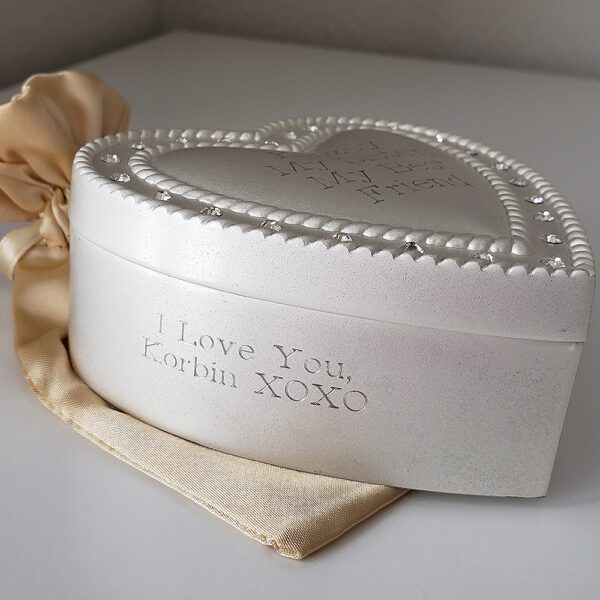 crystal heart jewelry box engravable on three sides