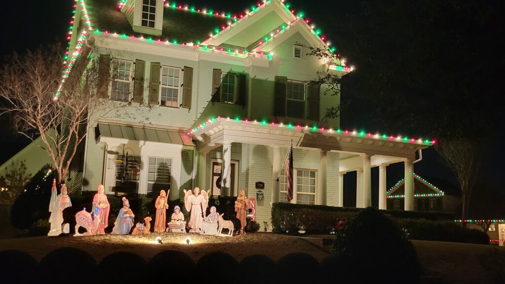 Best Christmas lights to see in McKinney near Aubrey, Texas.