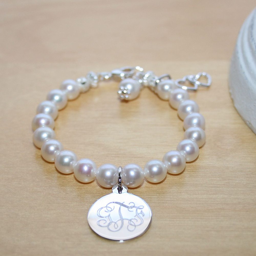 1st holy communion bracelet with pearls.