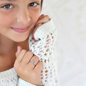 Girls rings in size 5 with birthstones and diamonds in gold and silver.