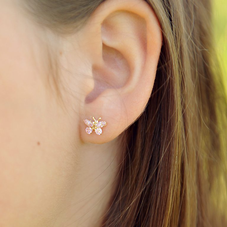 Why a piercing needle is best.