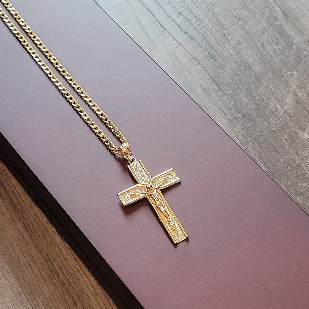 Gold cross necklaces for boys